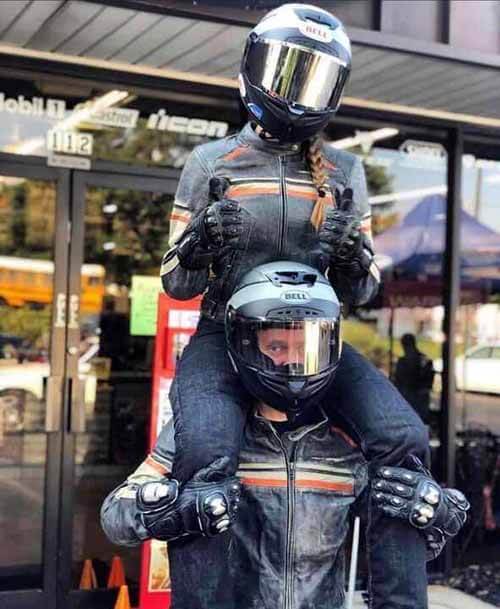 Leather-jackets-for-motorcyclists-agvsport (2)