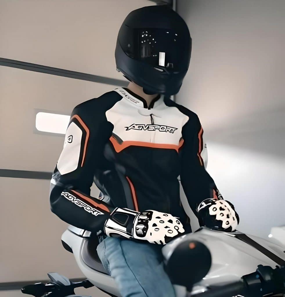 The AGVSPORT Ascari sport-oriented motorcycle jacket with relatively shorter sleeves to allow for use with gauntlet gloves.