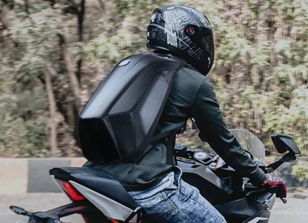 Trying out the OGIO No Drag Mach 3 on the KTM RC 125. With no room on the tail cowl or tank for luggage on the sporty street bike, the backpack is the next best haven for snacks and essentials on short spirited rides.