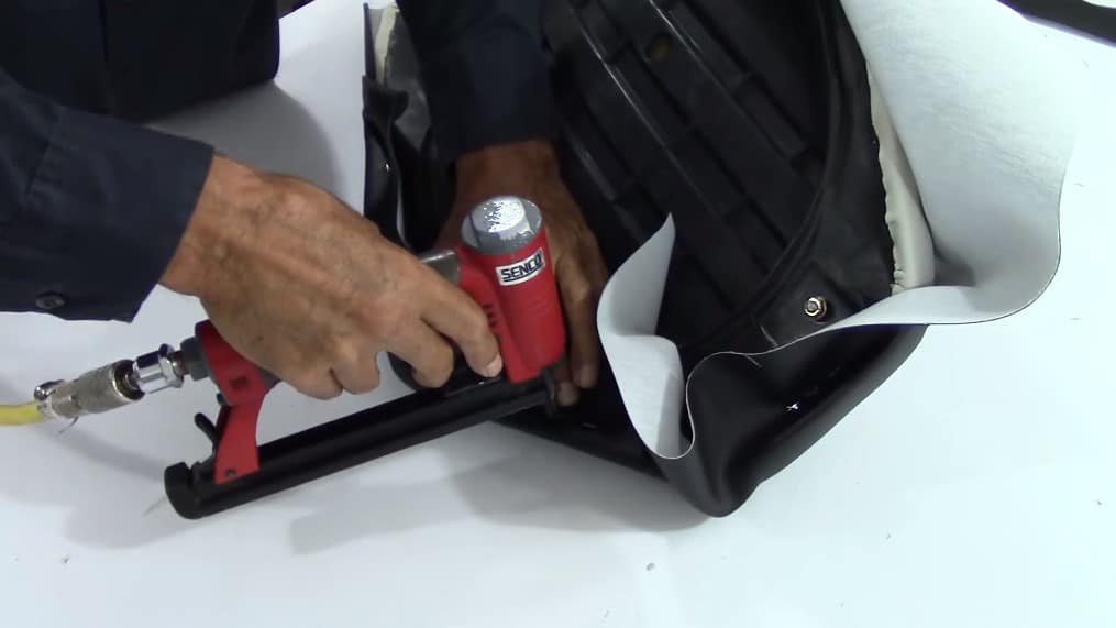 Wrapping a motorcycle seat with one-way stretch automotive vinyl